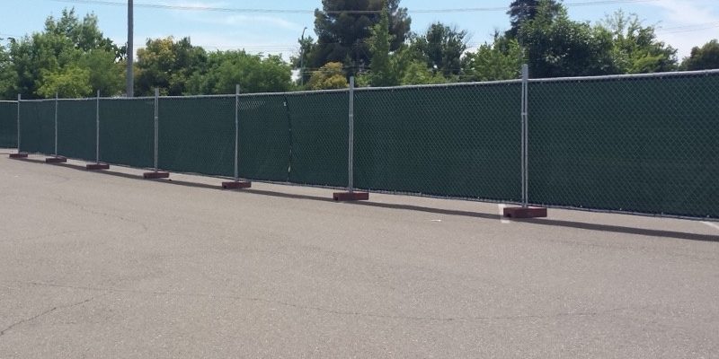 Porta-panel fencing in lot